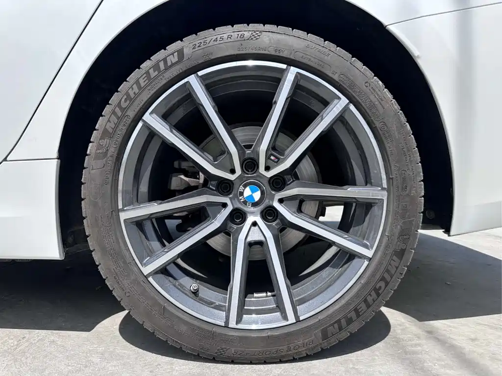 BMW 3 Series 2023 320Li M Sports Package купить на сайте DeffCars