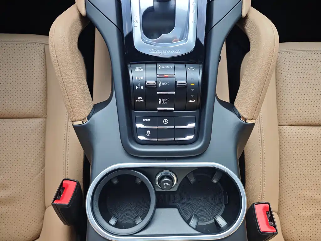 Cayenne 2015 Cayenne 3.0T купить на сайте DeffCars