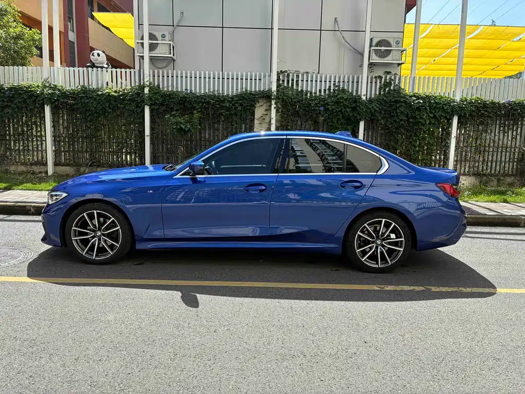 BMW 3 Series 2020 325i M Sports Package купить на сайте DeffCars