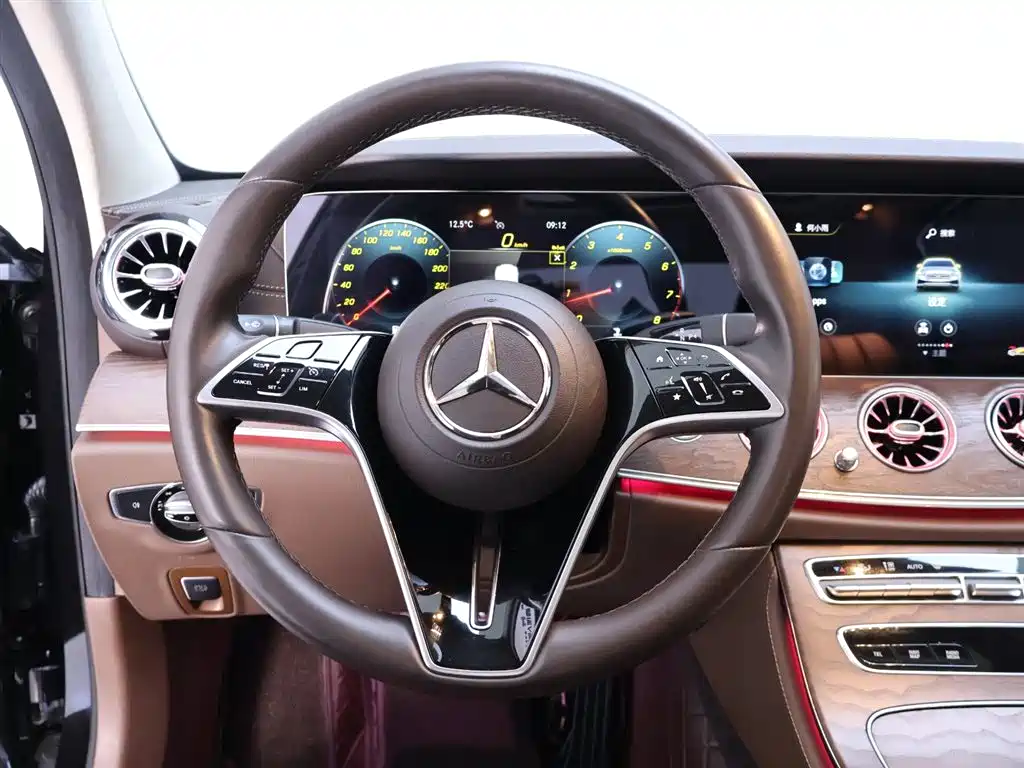 Mercedes-Benz E-Class 2023 E 300 L Luxury Model купить на сайте DeffCars