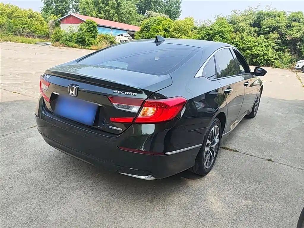 Accord 2018 Sharp Hybrid 2.0L Sharp Collar Edition National VI купить на сайте DeffCars