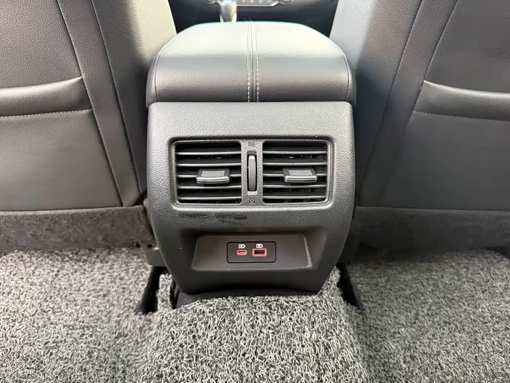Teana 2021 2.0L XL Upper AD1 Smart Travel Pilot Edition купить на сайте DeffCars