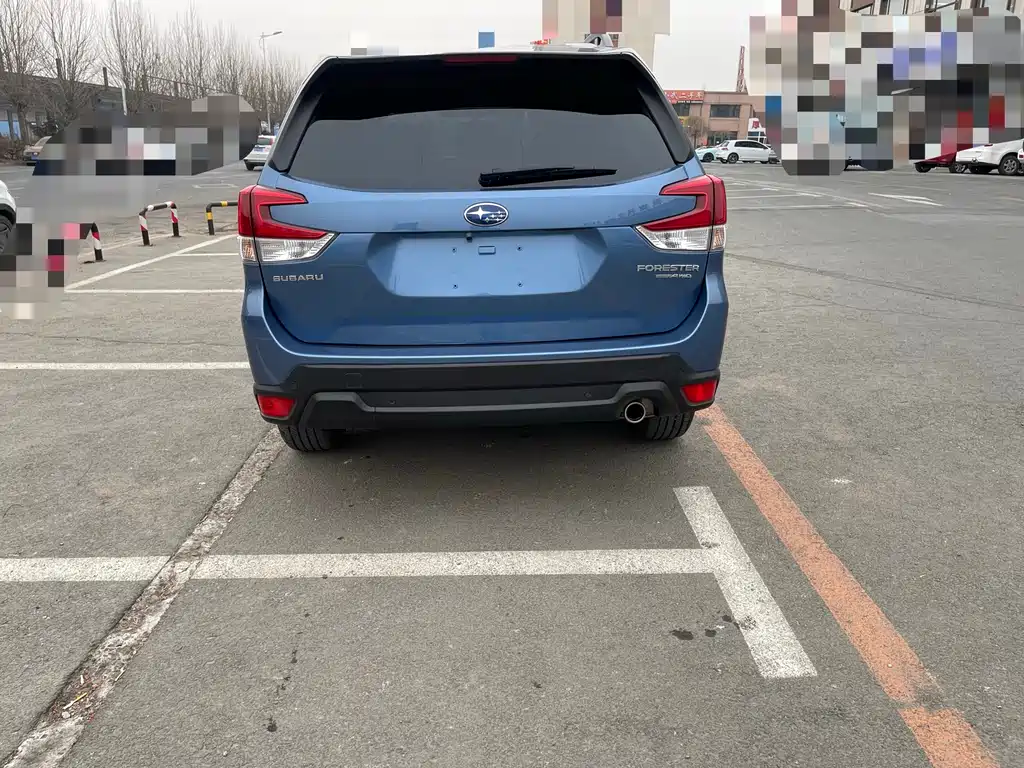 Forester 2022 2.0i AWD Deluxe Edition EyeSight купить на сайте DeffCars
