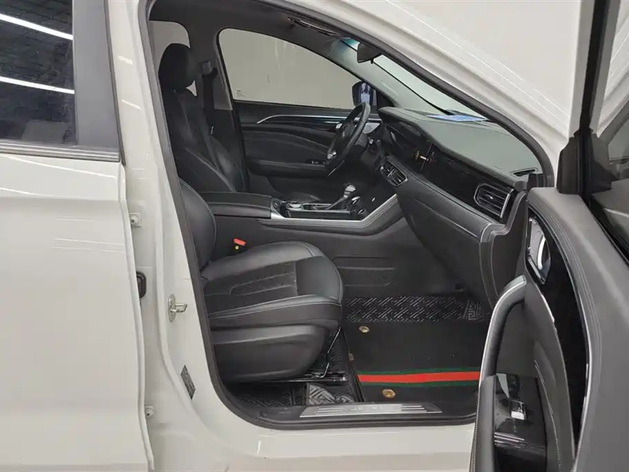Jietu X90 2021 1.6T DCT Movie Edition 7 seats купить на сайте DeffCars