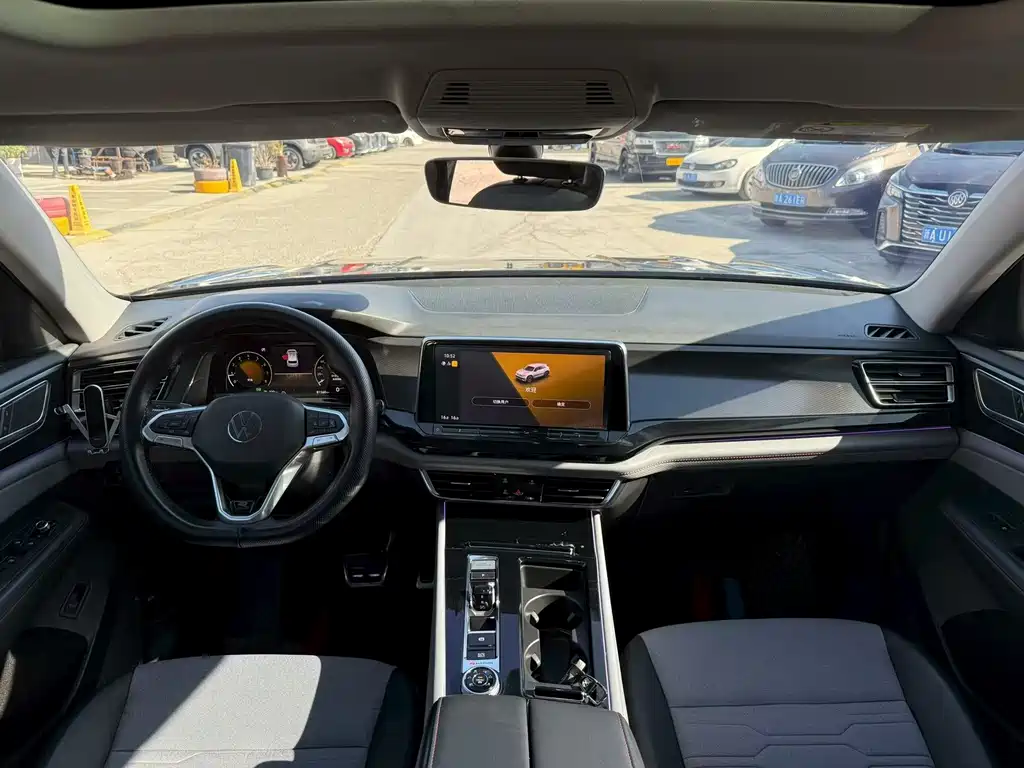Touron 2021 Touron X 380TSI four-wheel drive luxury version купить на сайте DeffCars