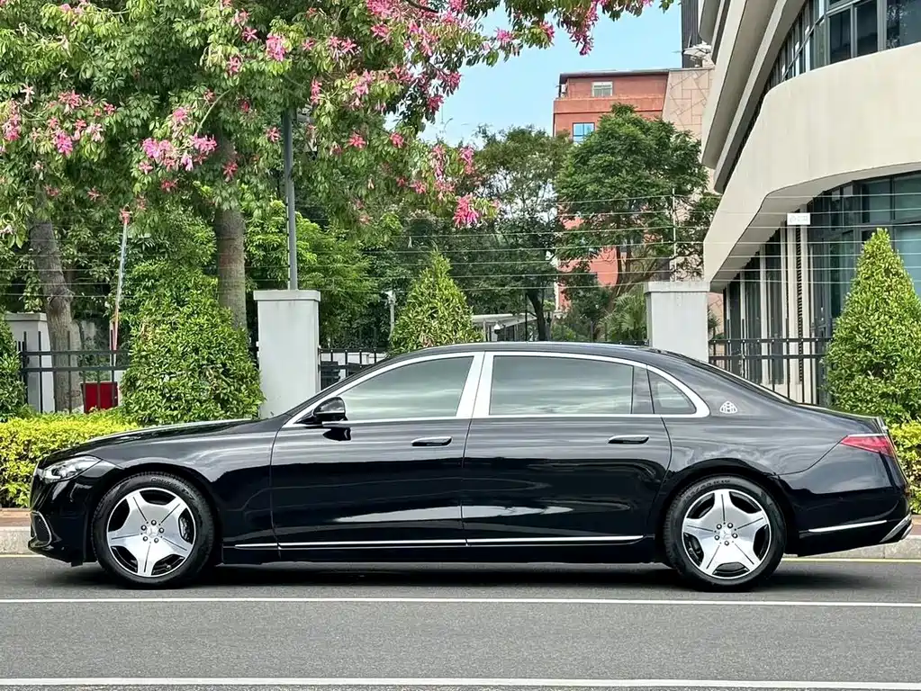 Maybach S-Class 2023 S 480 4MATIC купить на сайте DeffCars