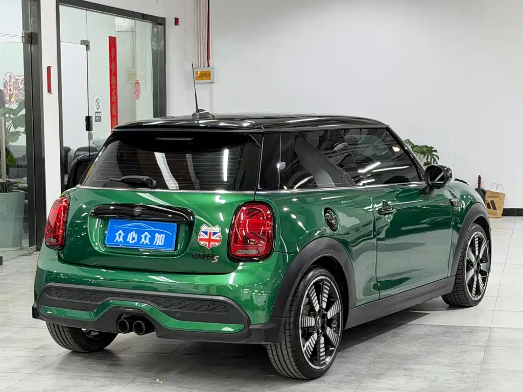 MINI 2023 2.0T COOPER S Artist купить на сайте DeffCars
