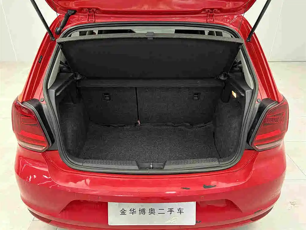 Polo 2014 1.4L automatic comfort version купить на сайте DeffCars