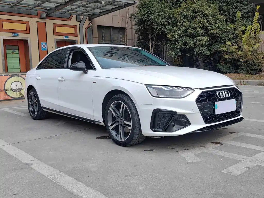 Audi A4L 2022 40 TFSI luxury and dynamic model купить на сайте DeffCars