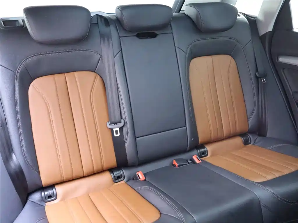 Audi Q5L 2020 40 TFSI enjoys fashionable style купить на сайте DeffCars