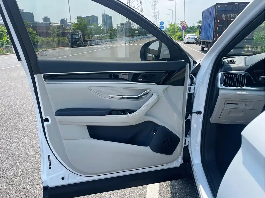 Song Plus New Energy 2021 DM-i 51km Honor Edition купить на сайте DeffCars