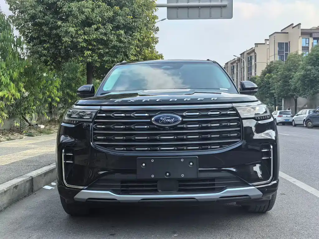 Explorer 2024 2.3T EcoBoost four-wheel drive titanium version 6 seats купить на сайте DeffCars