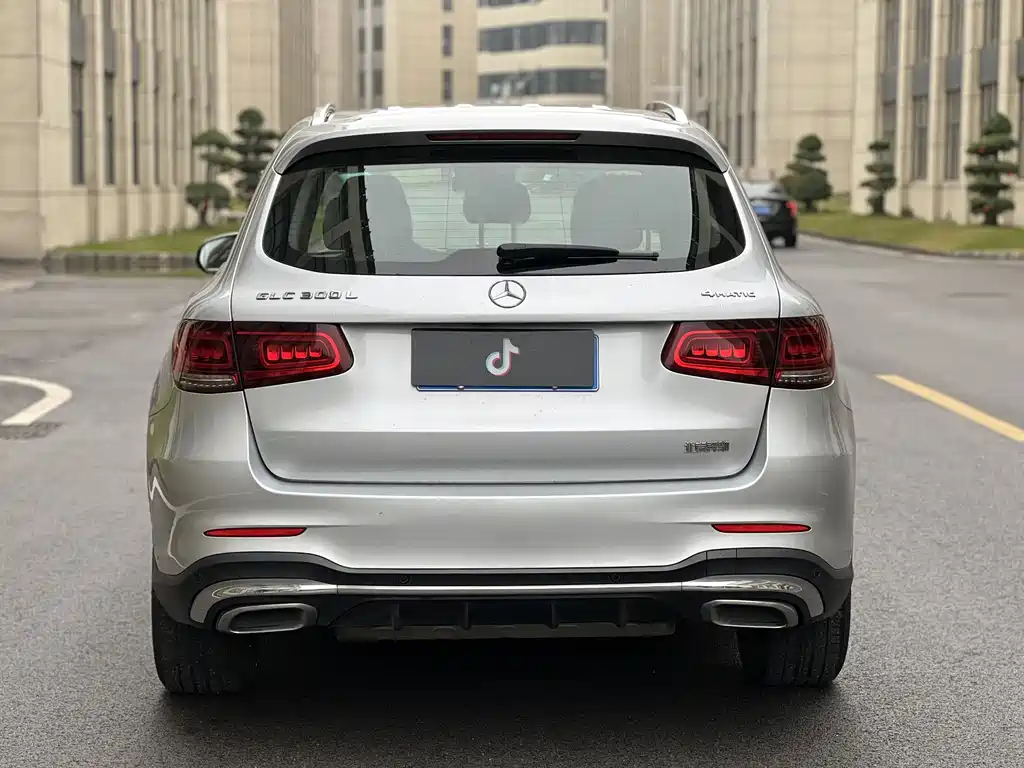 Mercedes-Benz GLC 2020 facelift GLC 300 L 4MATIC dynamic купить на сайте DeffCars