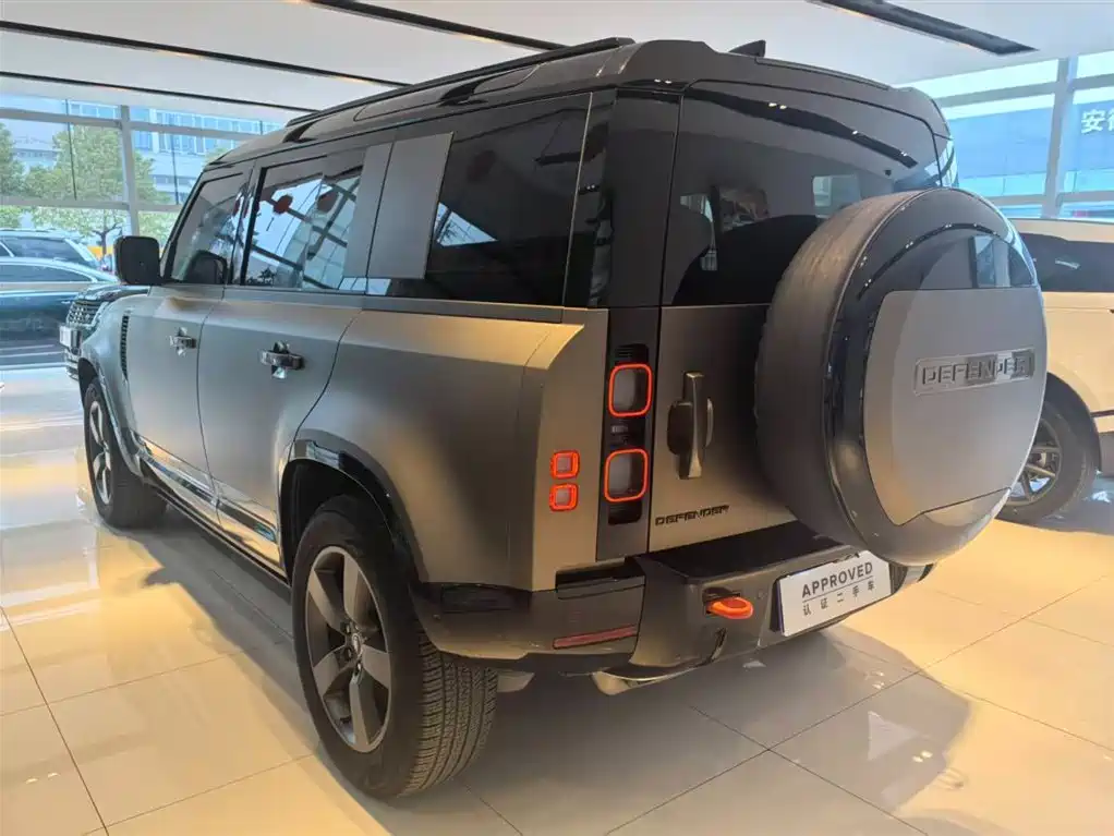 Land Rover Defender 2025 110 3.0T P400 X купить на сайте DeffCars