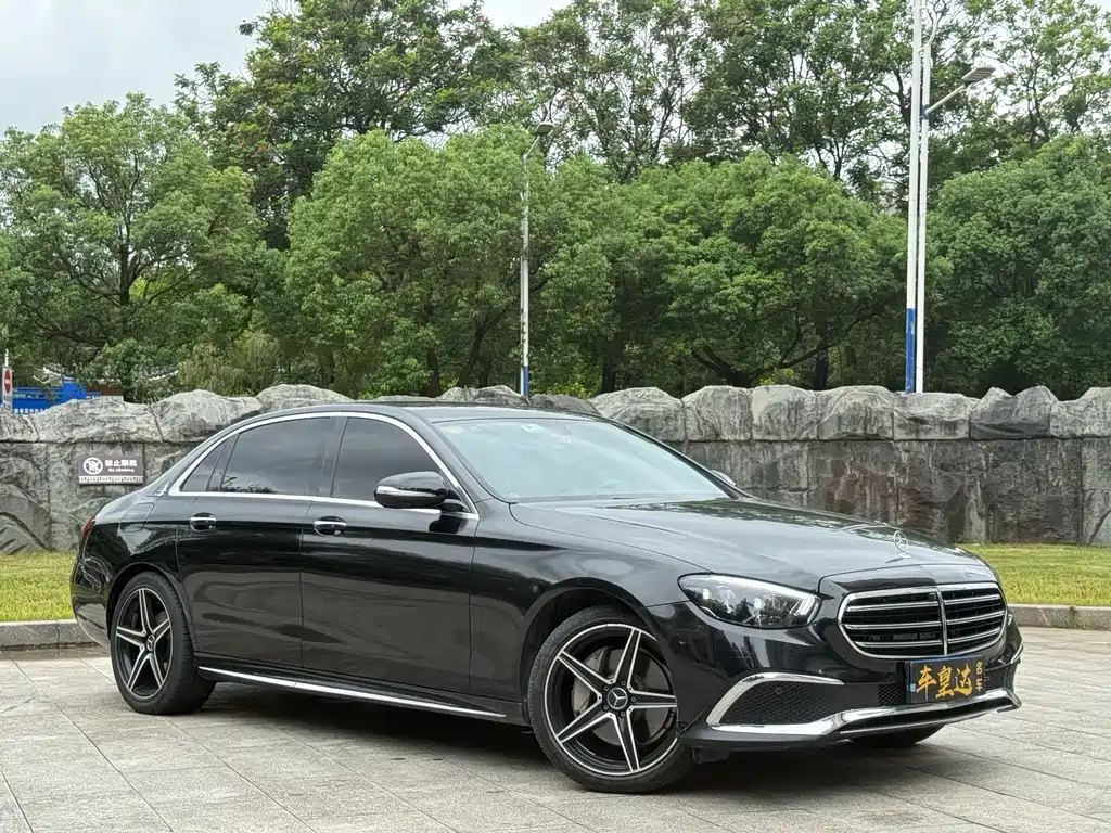 Mercedes E-Class 2018 E300L Sport Luxury Edition купить на сайте DeffCars