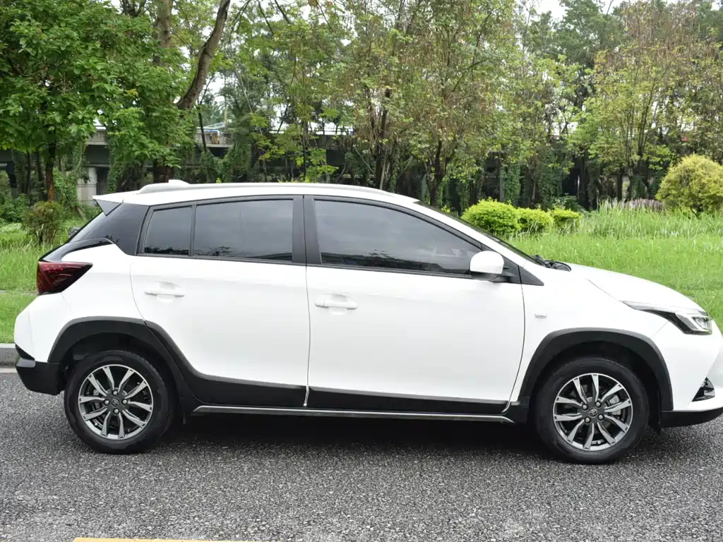 YARiS L Zhixuan 2022 Zhixuan X 1.5L CVT luxury PLUS version купить на сайте DeffCars