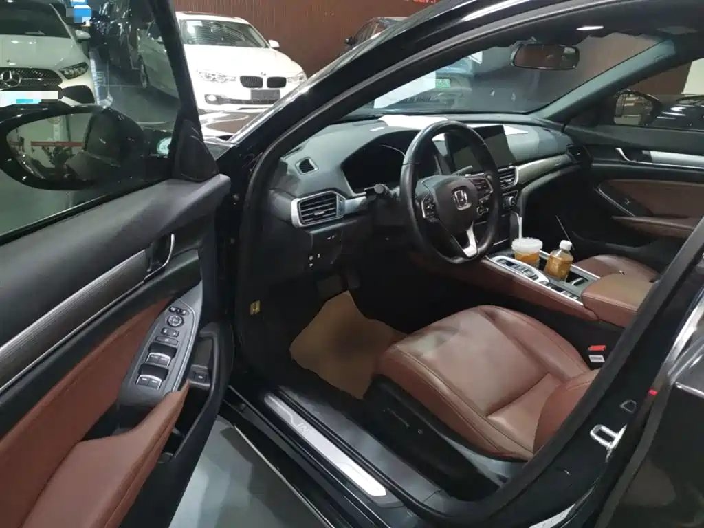 Yingshipai 2022 Rui·Hybrid 2.0L Clean Edition купить на сайте DeffCars