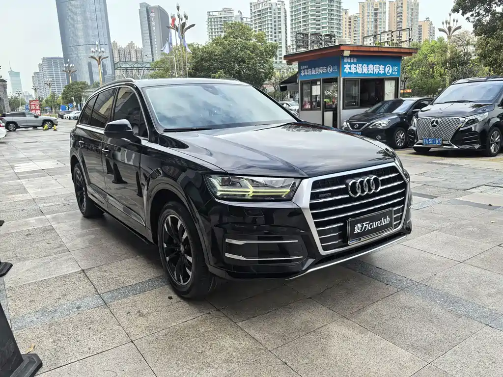 Audi Q7 2019 55 TFSI Technology купить на сайте DeffCars