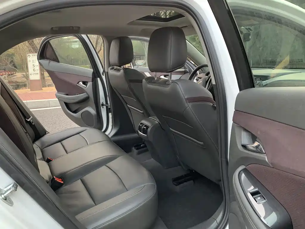 Malibu 2017 1.5T Automatic Deluxe Edition купить на сайте DeffCars