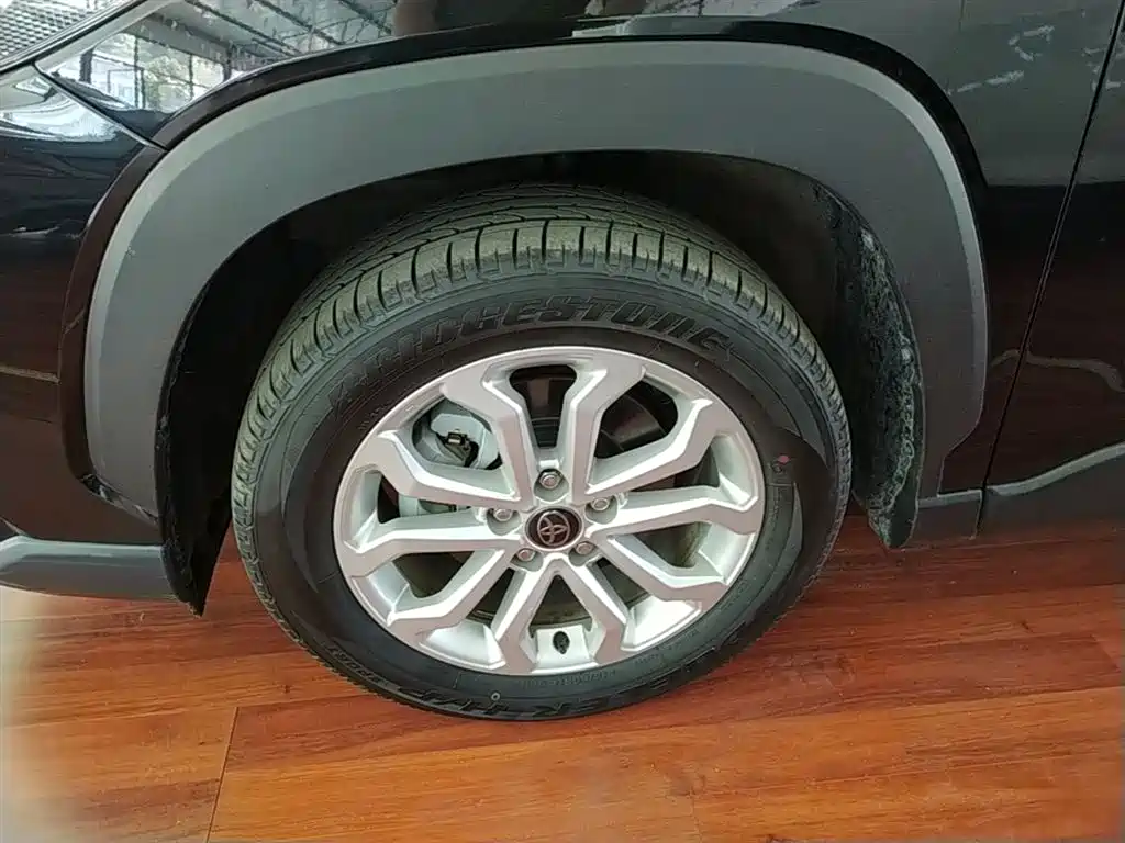 Fenglanda 2023 2.0L CVT leading version купить на сайте DeffCars