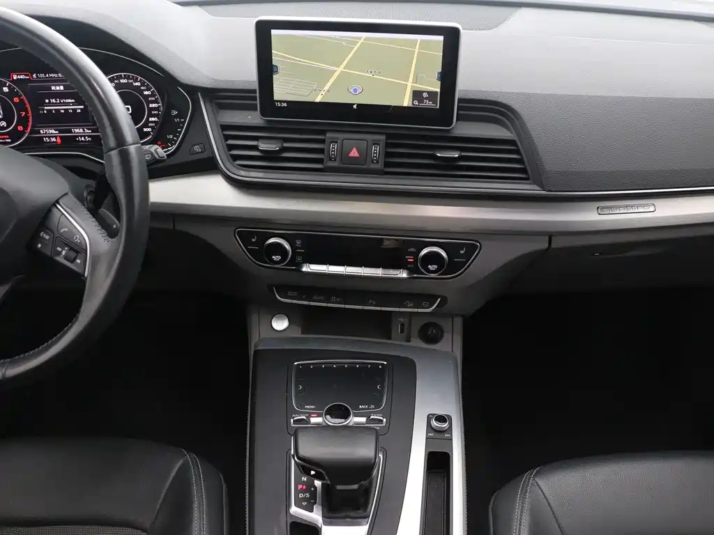 Audi Q5L 2018 40 TFSI enjoys fashionable style, National VI купить на сайте DeffCars
