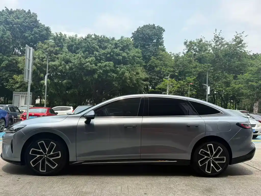 Baojun Xiangjing 2025 plug-in hybrid 140km luxury version купить на сайте DeffCars