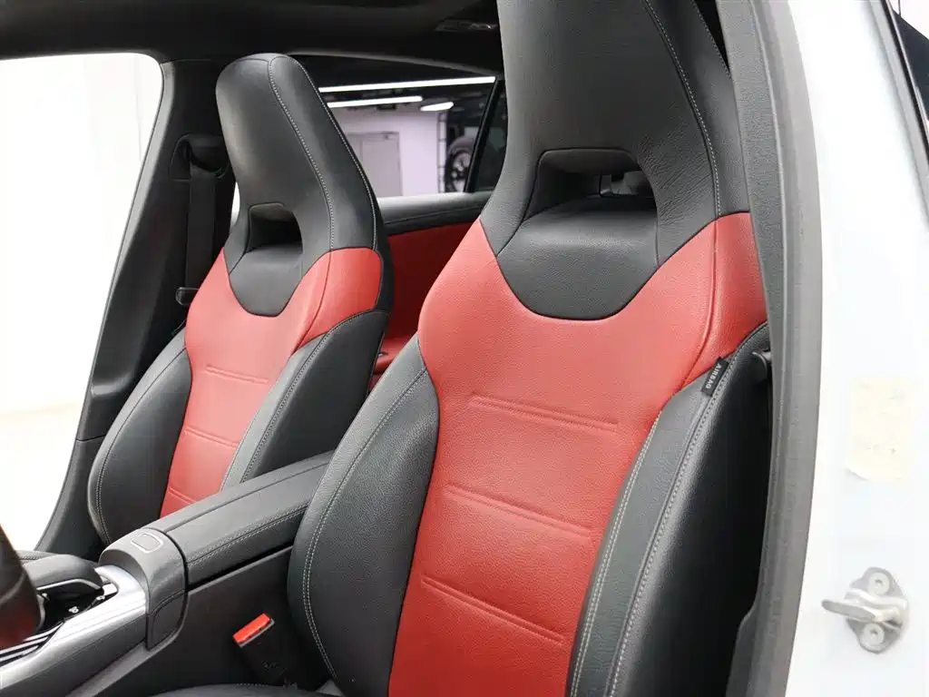 Mercedes-Benz A-Class AMG imported 2020 AMG A 35 4MATIC купить на сайте DeffCars