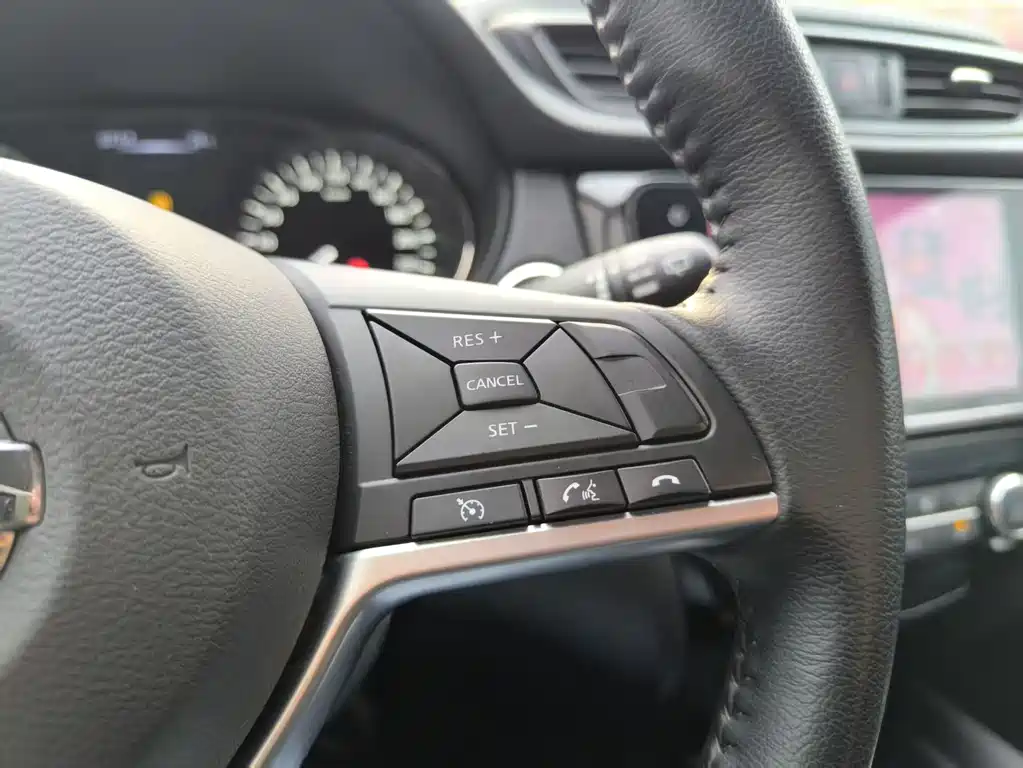 X-Trail 2023 Classic 2.0L 2WD Intelligent Link Premium Edition купить на сайте DeffCars