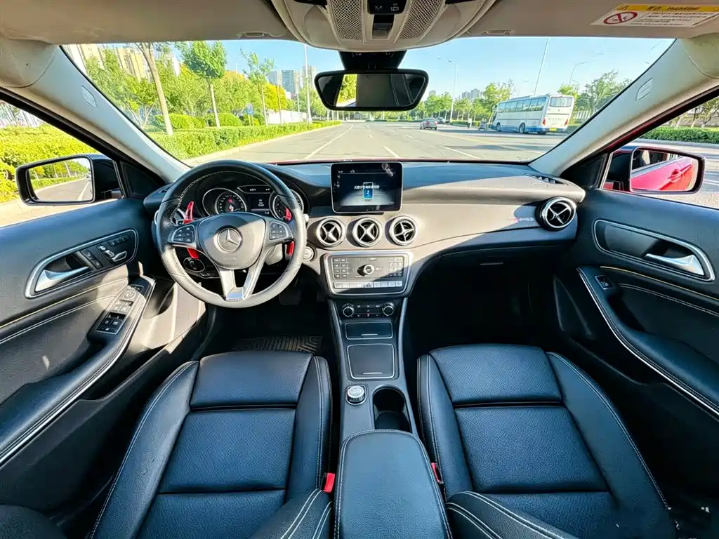 Mercedes-Benz GLA 2018 GLA 220 4MATIC sports model купить на сайте DeffCars