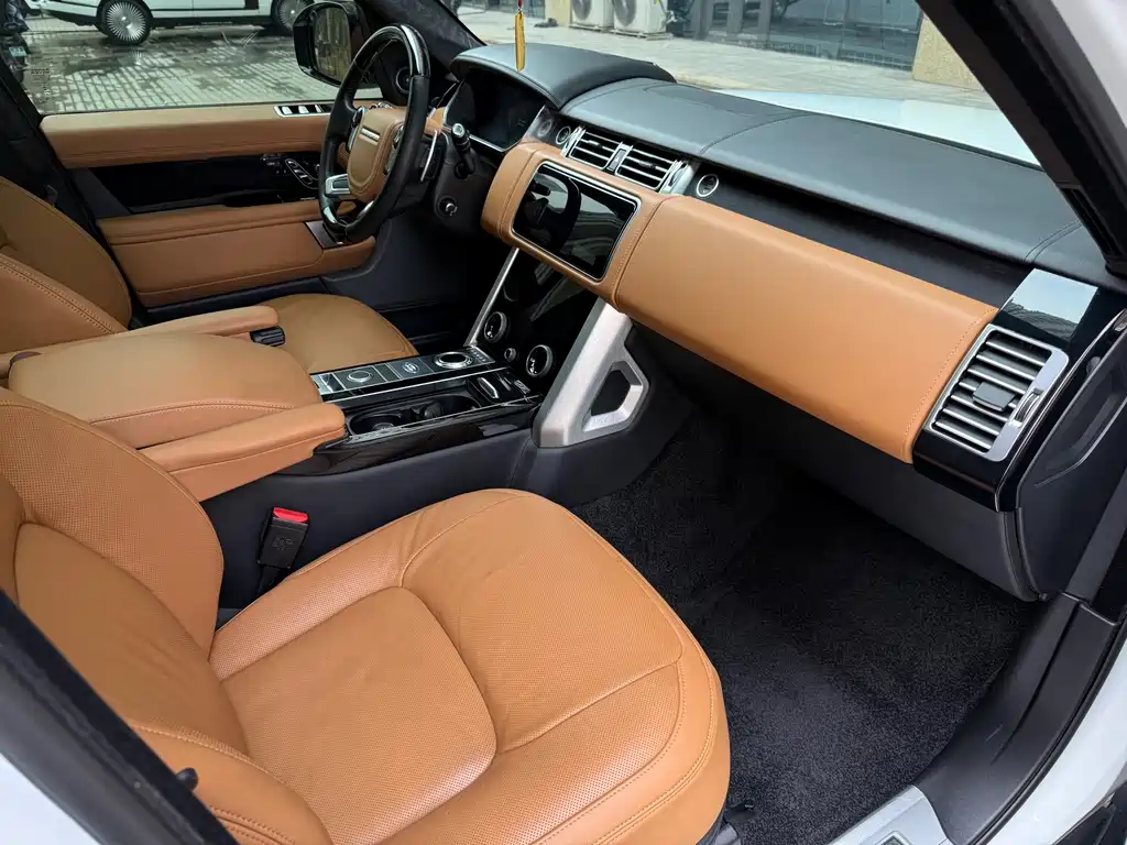 Range Rover 2022 3.0 L6 400PS Honor Creation Extended Edition купить на сайте DeffCars