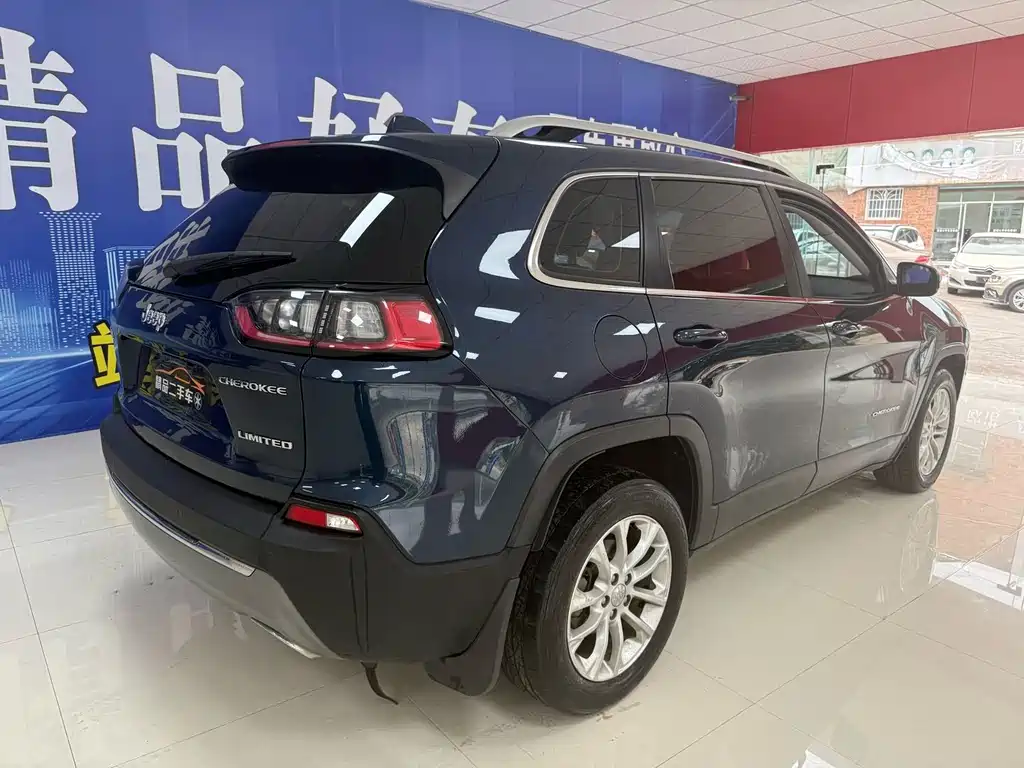Liberty Light 2019 2.0T 2WD Intelligent Edition National V купить на сайте DeffCars