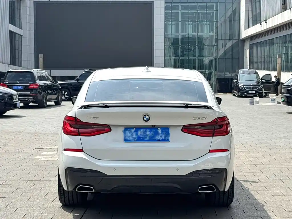 BMW 6 Series GT 2021 630i M Sports Package купить на сайте DeffCars