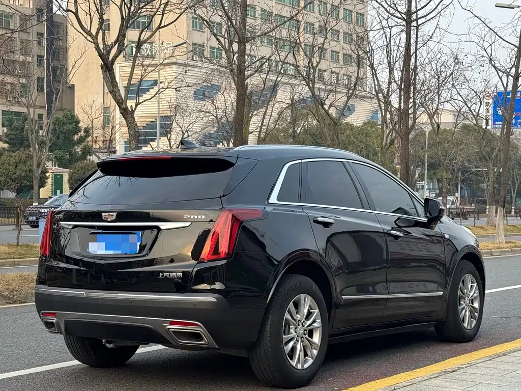 Cadillac XT5 2022 2.0T two-wheel drive luxury model купить на сайте DeffCars