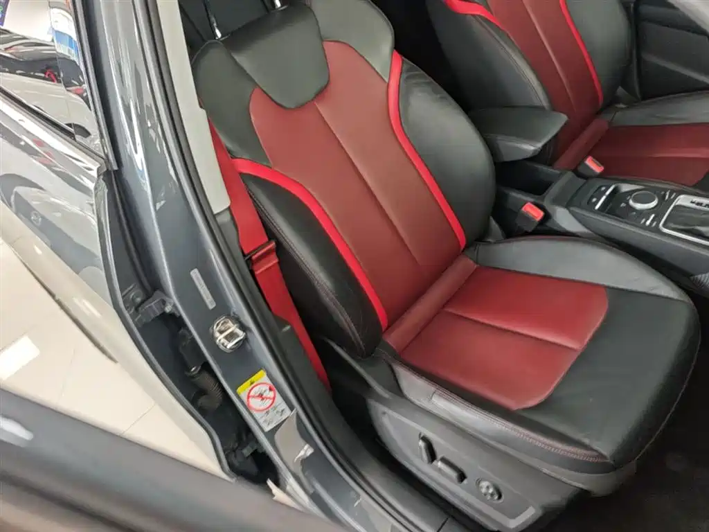 Audi Q2L 2020 35 TFSI fashionable and dynamic купить на сайте DeffCars