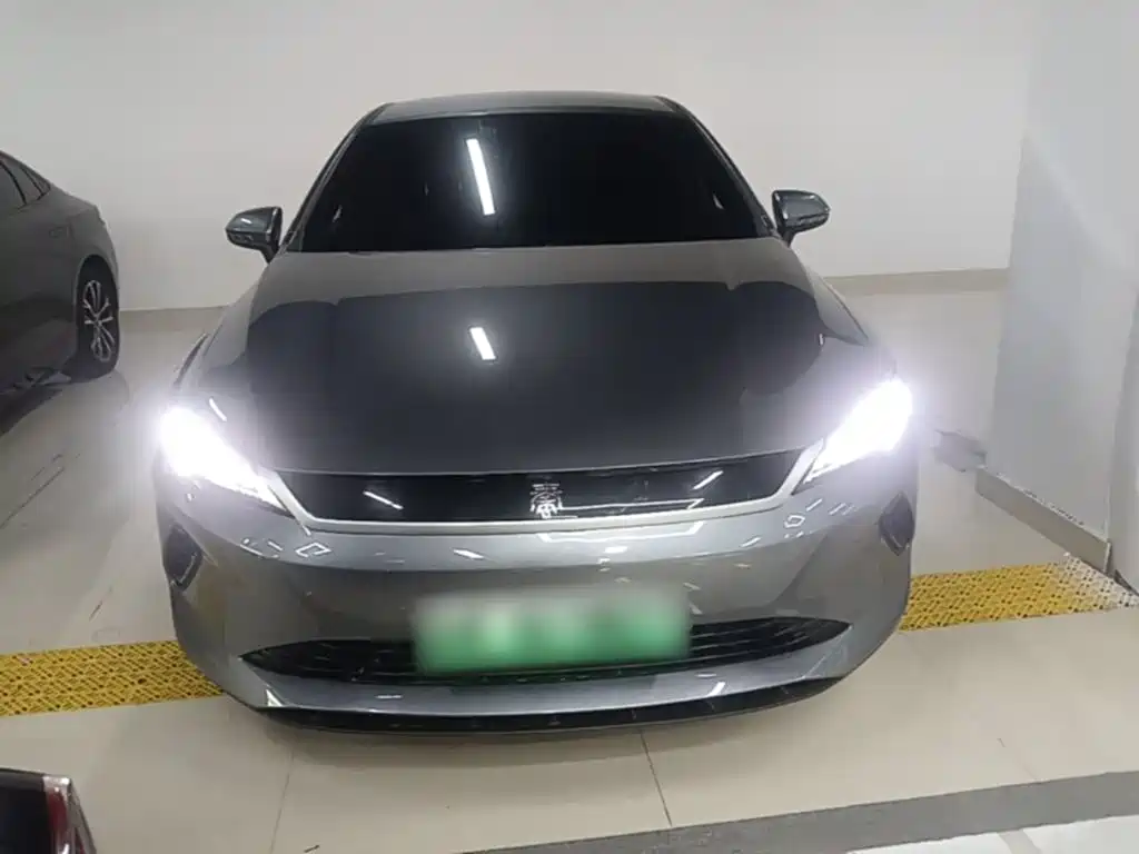 Qin PLUS 2025 EV Smart Driving Edition 510KM Enterprising Type купить на сайте DeffCars