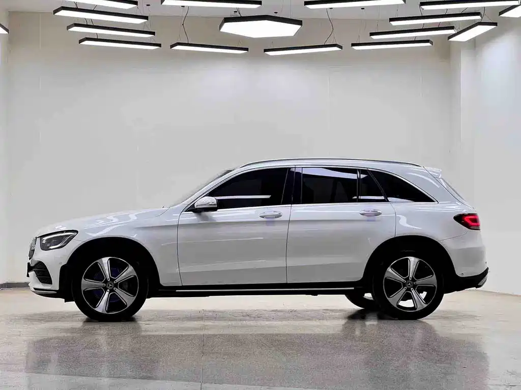 Mercedes-Benz GLC 2020 GLC 300 L 4MATIC luxury model купить на сайте DeffCars