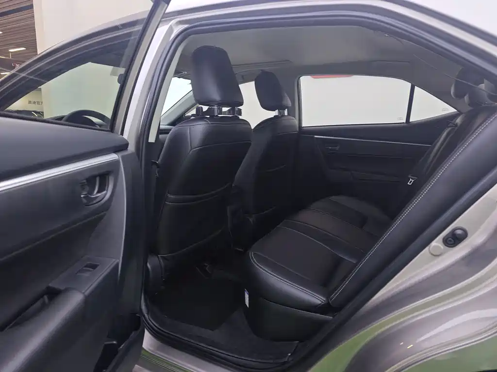 Corolla Dual Engine E+ 2019 1.8L E-CVT Deluxe Edition купить на сайте DeffCars