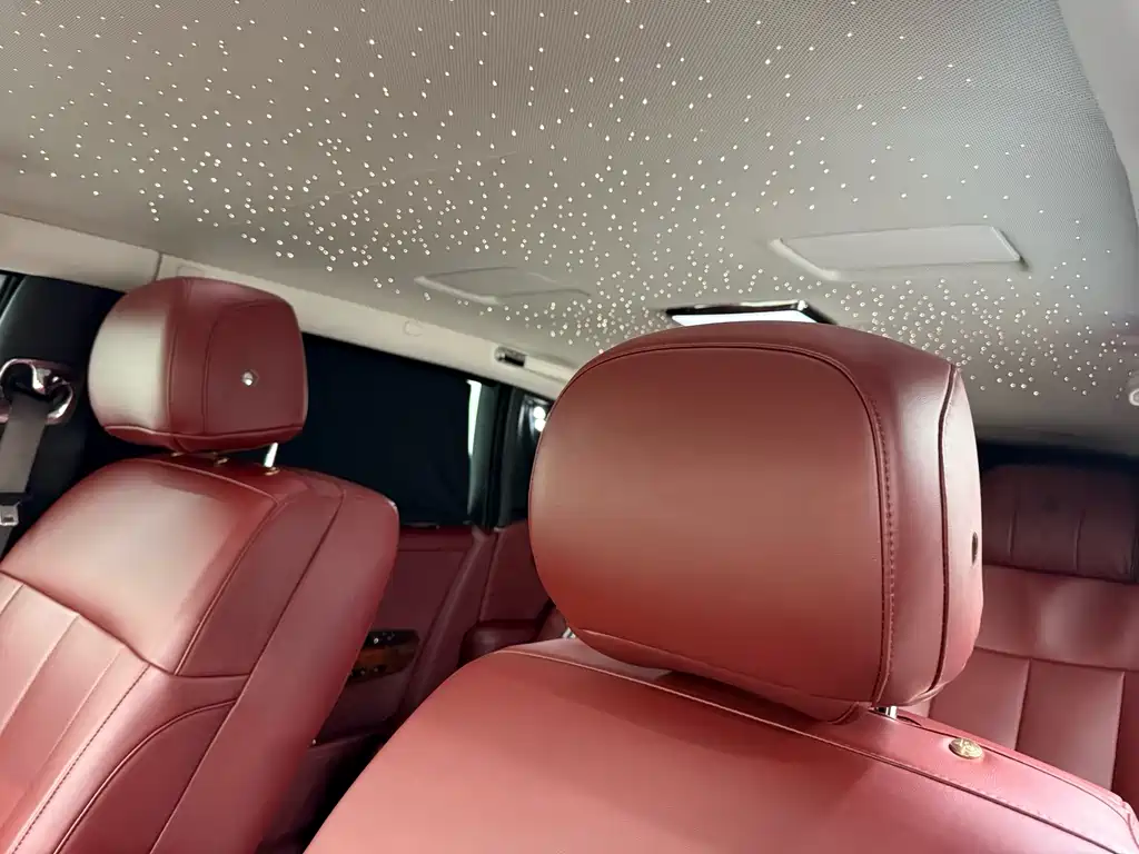 Phantom 2018 6.7T long wheelbase version купить на сайте DeffCars