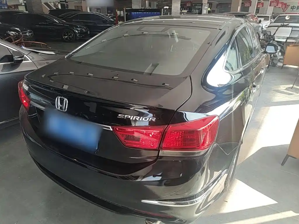 Sibo Rui 2017 2.0L Classic Edition купить на сайте DeffCars