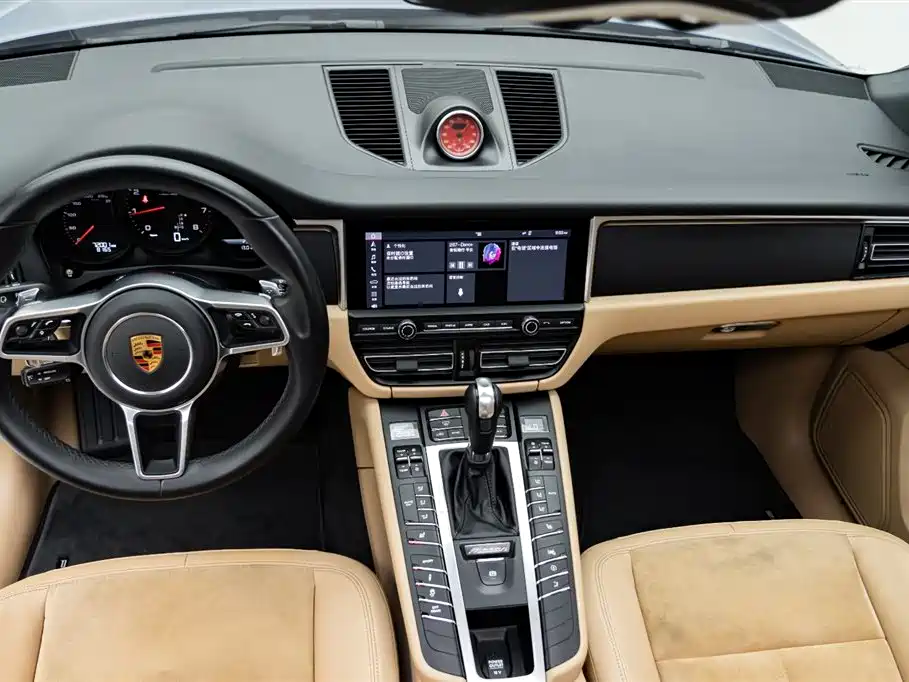 Macan 2018 Macan 2.0T купить на сайте DeffCars