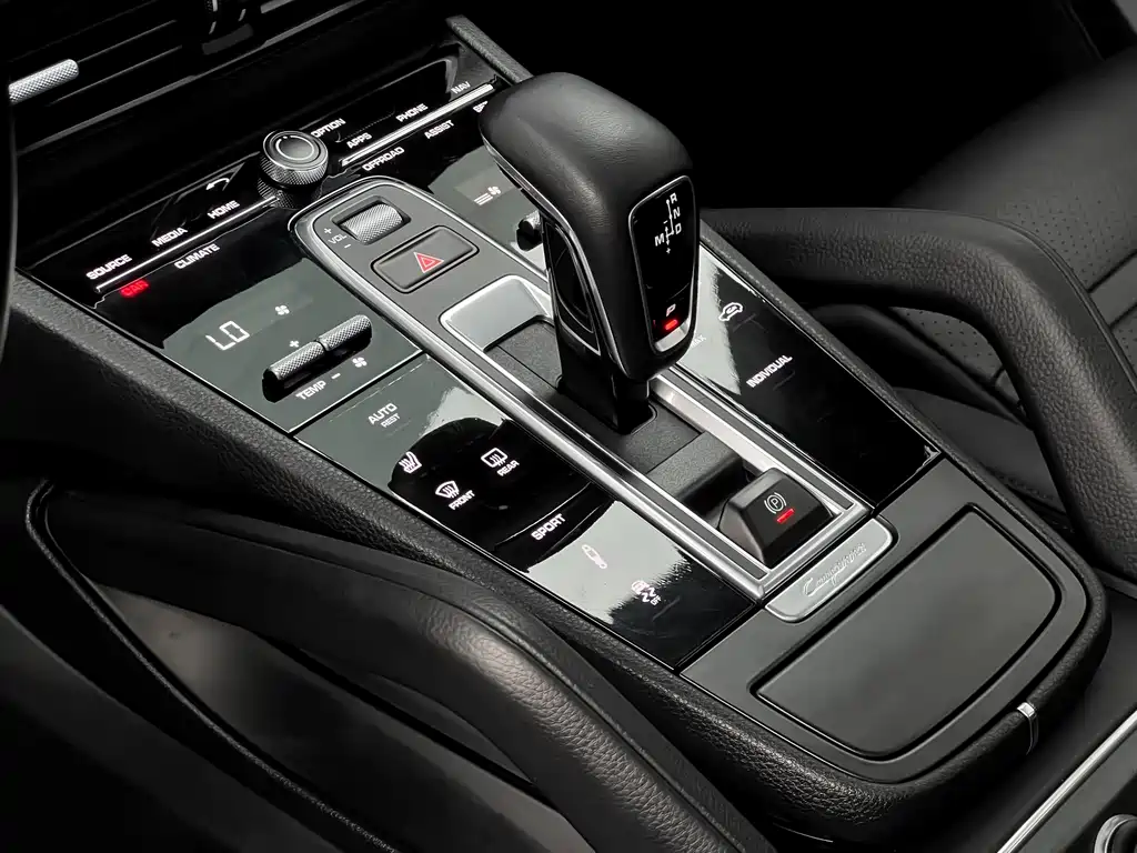 Cayenne 2018 Cayenne 3.0T купить на сайте DeffCars