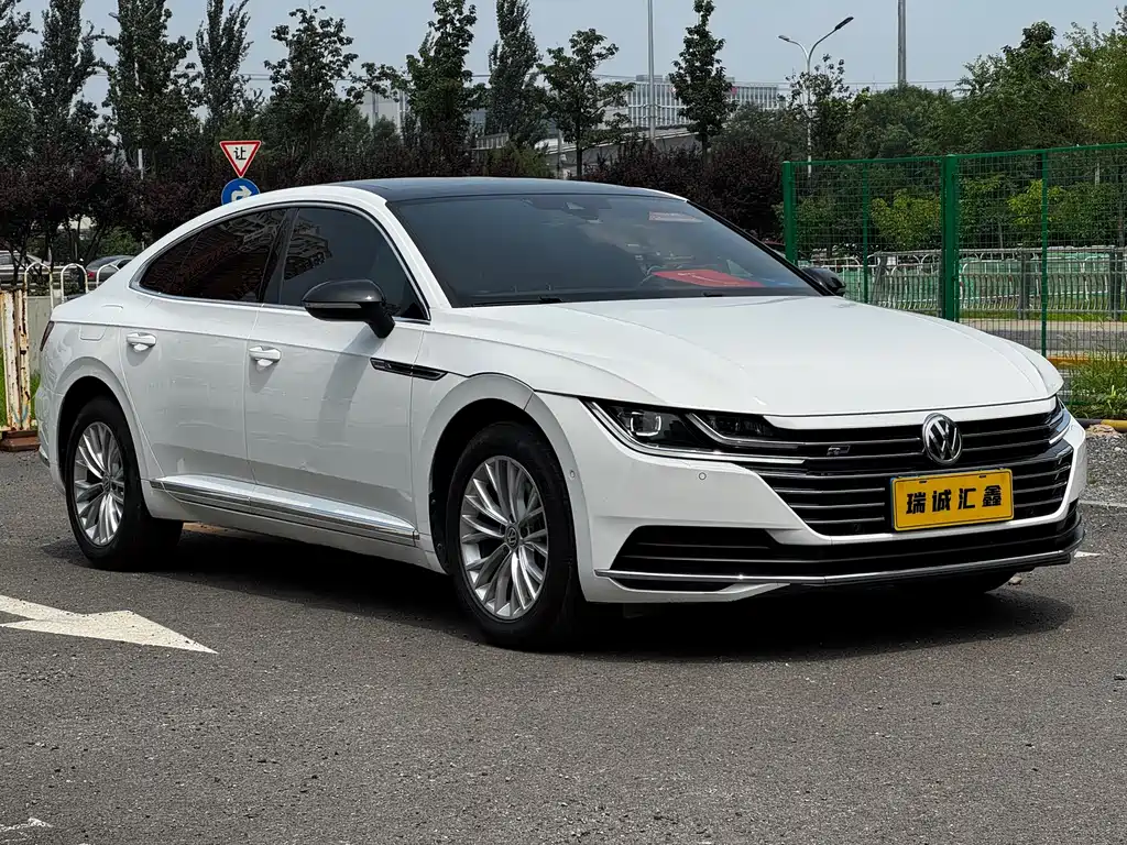 FAW-Volkswagen CC 2019 380TSI Charming Edition National V купить на сайте DeffCars