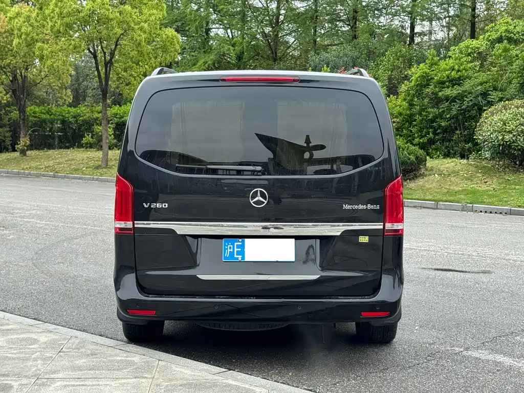 Mercedes-Benz V-Class 2018 V 260 Premium Edition National V купить на сайте DeffCars