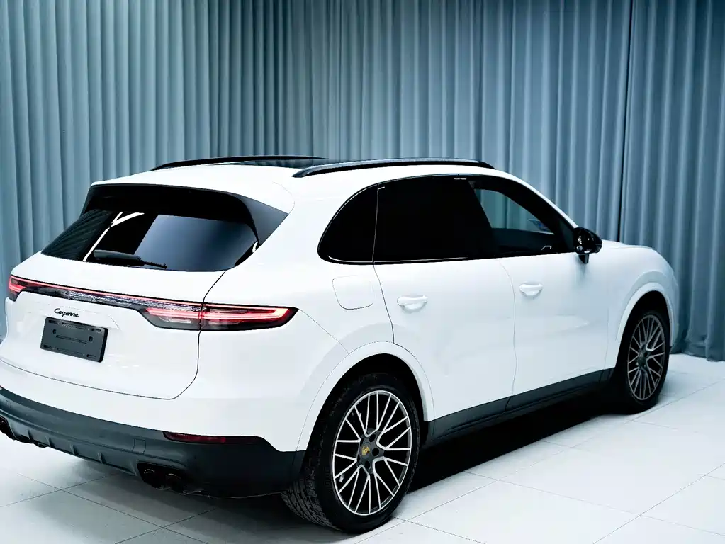 Cayenne 2023 Cayenne 3.0T Platinum Edition купить на сайте DeffCars