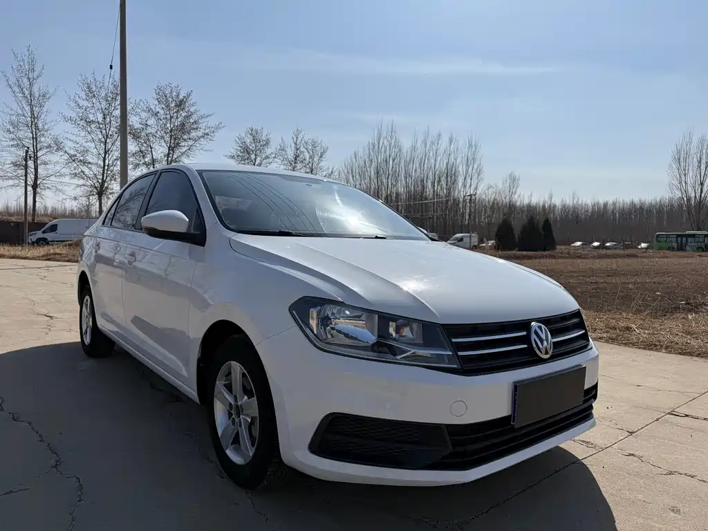Santana 2016 1.4L Manual Fashion Edition купить на сайте DeffCars