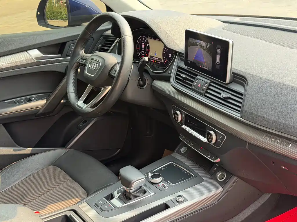 Audi Q5L 2018 45 TFSI Exclusive Fashion Type National V купить на сайте DeffCars