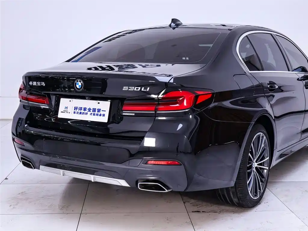 BMW 5 Series 2021 530Li Leading M Sports Package купить на сайте DeffCars