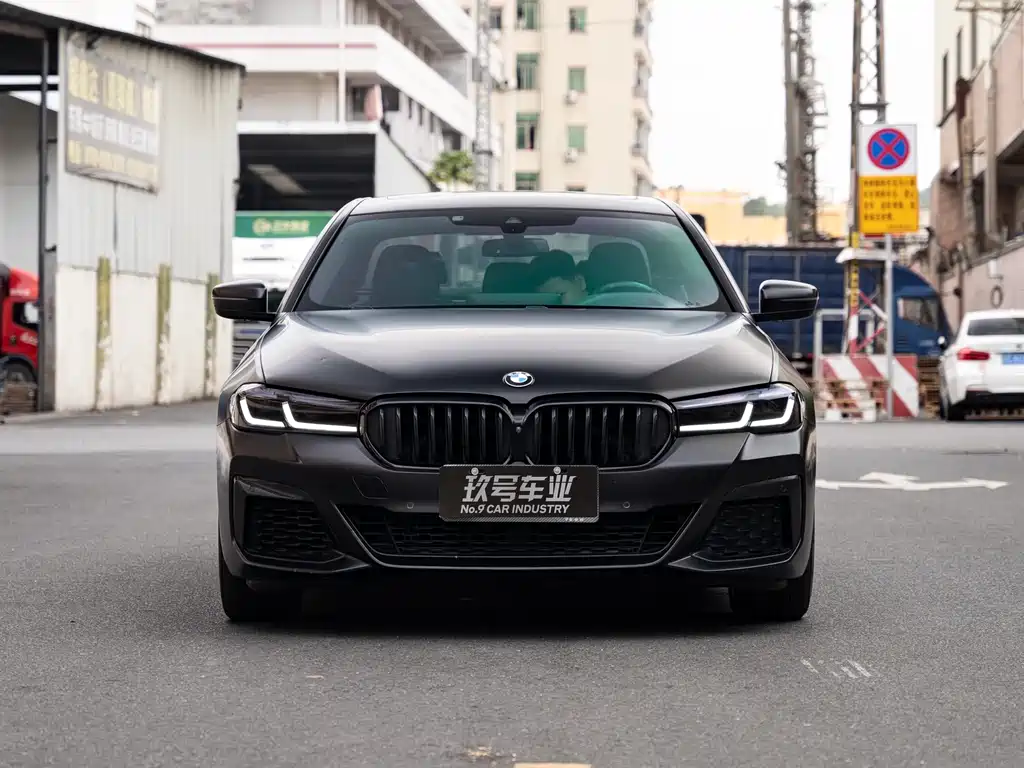 BMW 5 Series imported 2021 540i Fashion Edition M Sports Package купить на сайте DeffCars