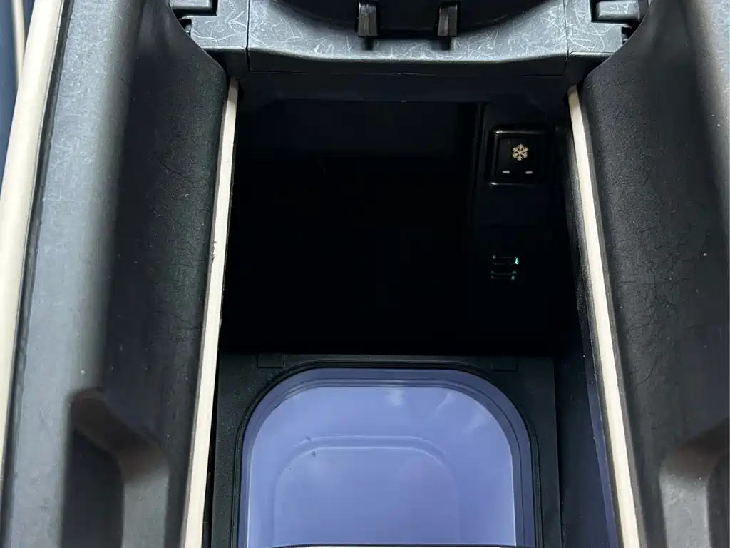 Vito 2018 2.0T Business Edition National VI купить на сайте DeffCars