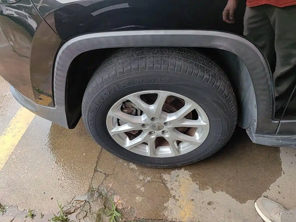 Cherokee (Китай) 2016 2.4L Professional Edition купить на сайте DeffCars